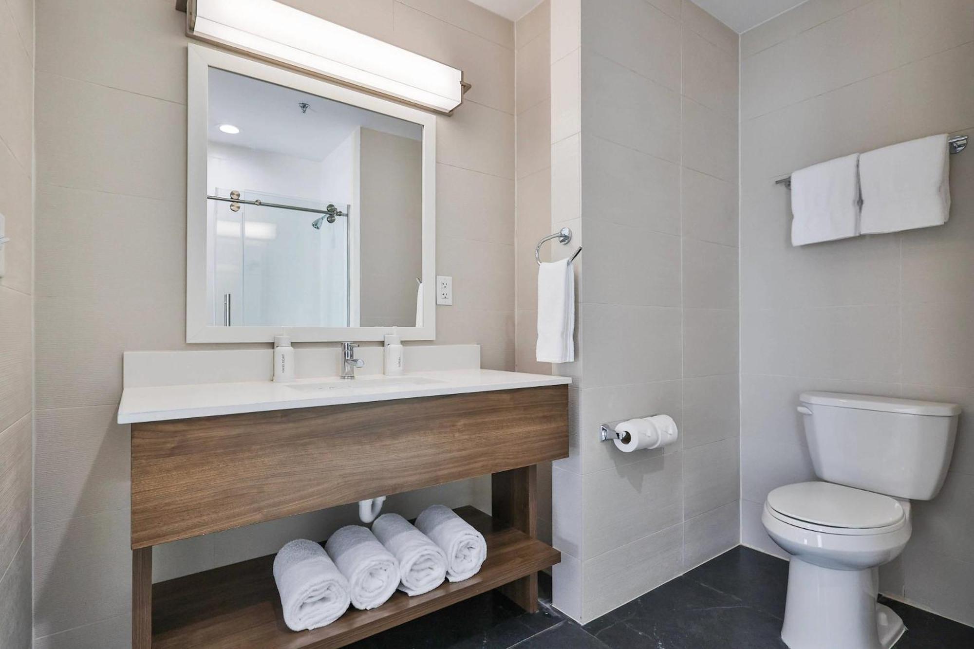 The Penn Stroud, Stroudsburg - Poconos, Ascend Hotel Collection Ngoại thất bức ảnh